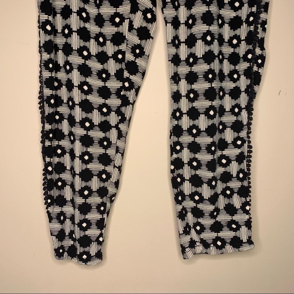Anthropologie Hei Hei Goh Black Printed Tapered Pants Women’s Size Small - Picture 6 of 13